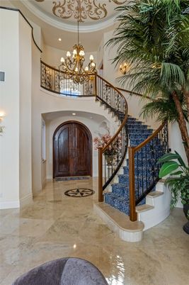 Chandelier, Interior, Recessed Lighting