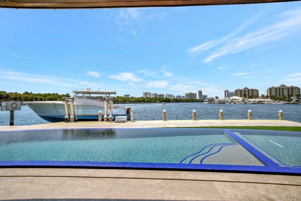Exterior, Pool, Water