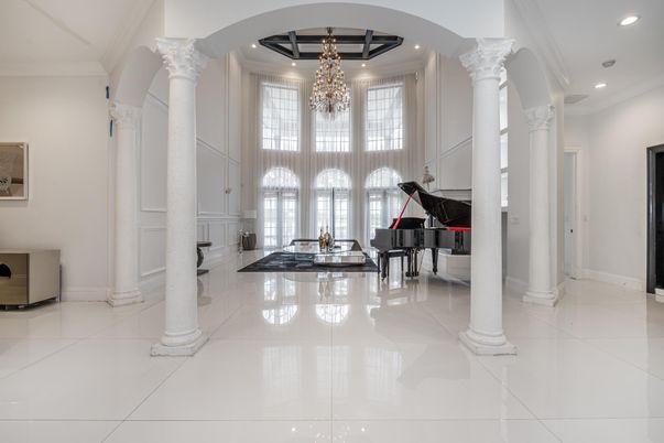 Chandelier, Interior, Piano, Recessed Lighting