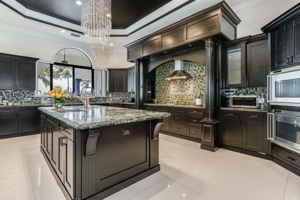 Chandelier, Interior, Kitchen, Pendant Lights, Recessed Lighting, Stainless Steel Appliances