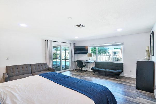 Bedroom, Home Office, Interior, Recessed Lighting, Wood Texture Flooring