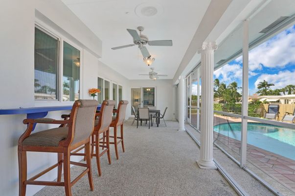 Dining room, Interior, Pool, Sun Room