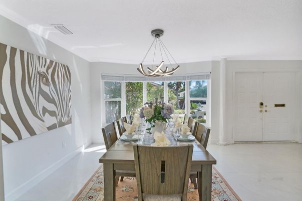 Dining room, Interior, Pendant Lights