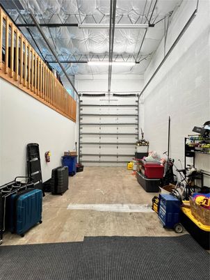 Garage, Interior