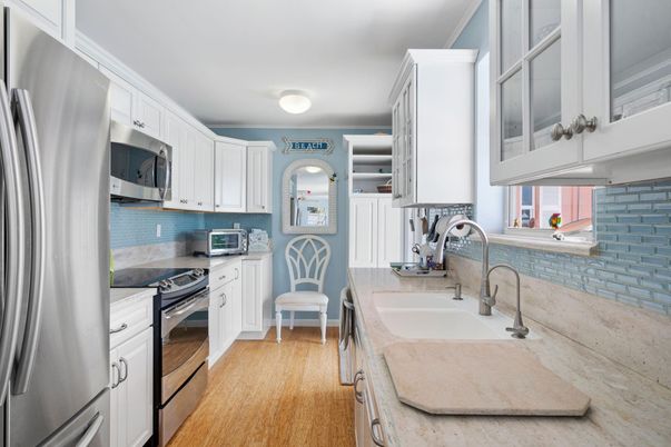 Interior, Kitchen, Stainless Steel Appliances, Wood Texture Flooring