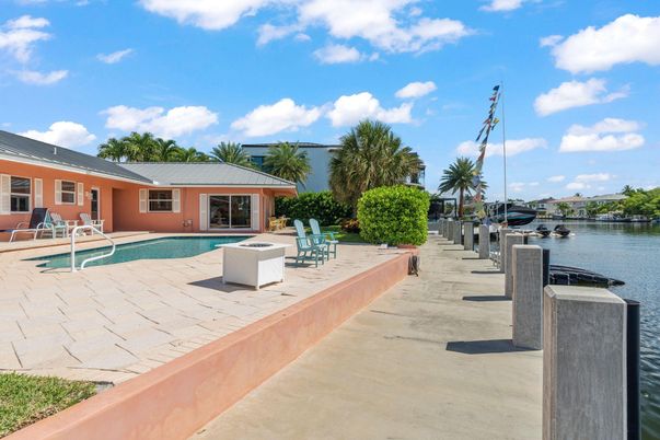 Exterior, Lake, Pool