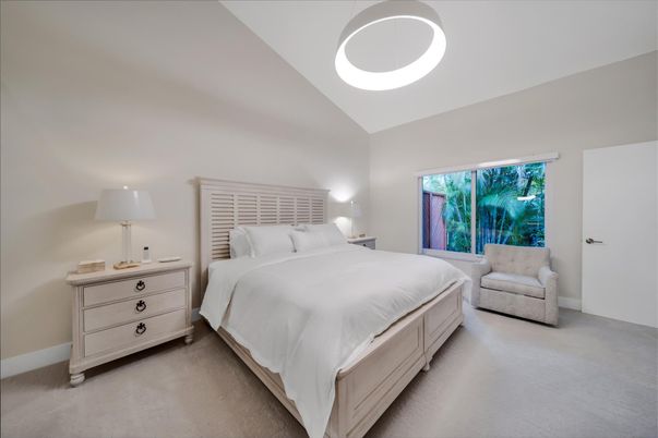 Bedroom, Interior, Pendant Lights