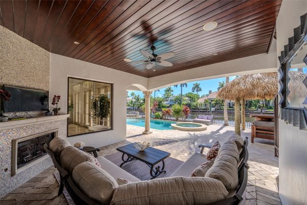 Exterior, Fireplace, Pool