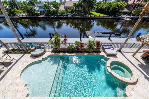 Exterior, Pool, Water