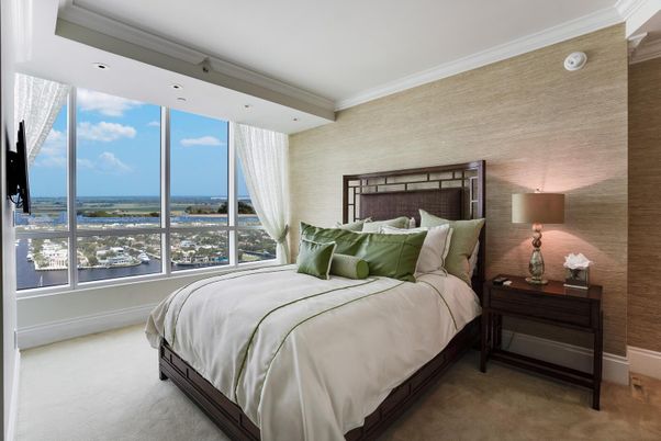 Bedroom, Interior, Recessed Lighting, Water