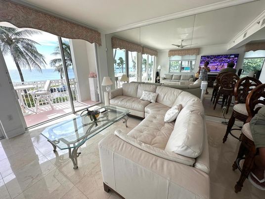 Dining room, Interior, Living room, Water