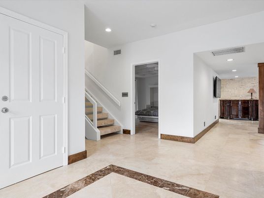 Interior, Recessed Lighting