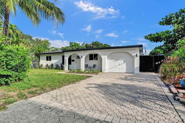 Attached, Backyard, Exterior, Facade, Spanish Mediterranean