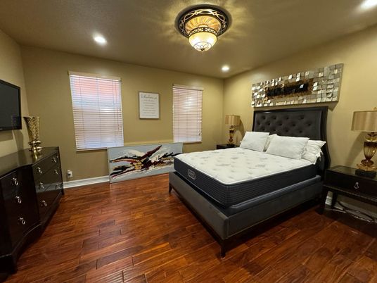Bedroom, Interior, Recessed Lighting, Wood Texture Flooring