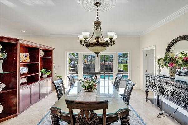 Chandelier, Dining room, Interior, Recessed Lighting