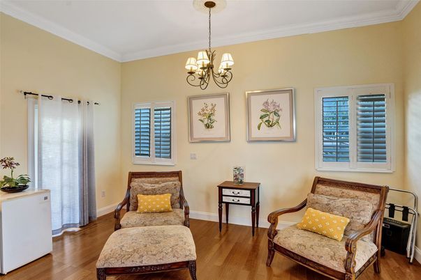Chandelier, Interior, Wood Texture Flooring