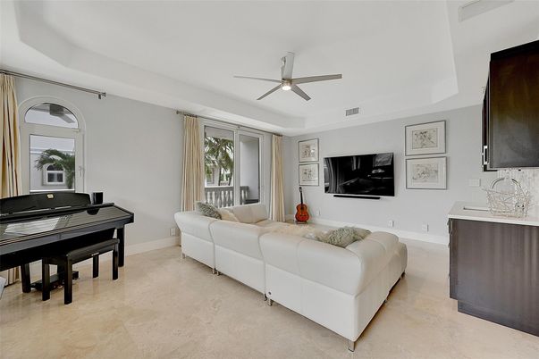 Interior, Living room, Piano