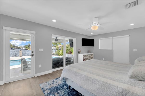 Bedroom, Interior, Recessed Lighting, Water, Wood Texture Flooring