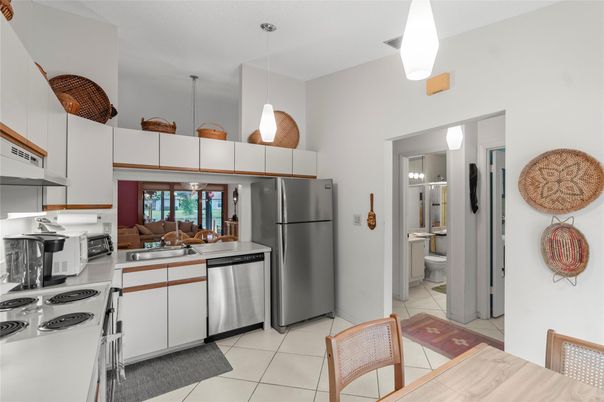 Interior, Kitchen, Pendant Lights, Stainless Steel Appliances