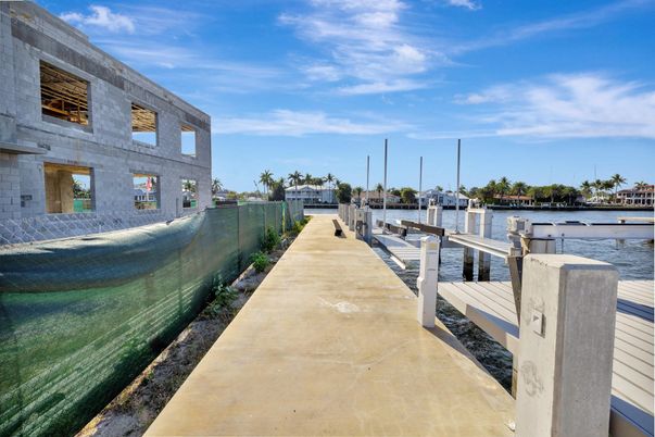 Exterior, Water