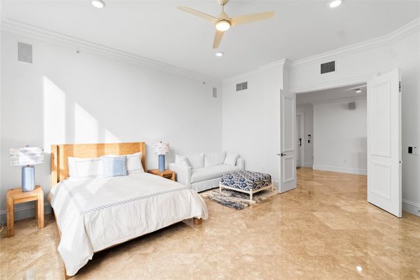 Bedroom, Interior, Recessed Lighting