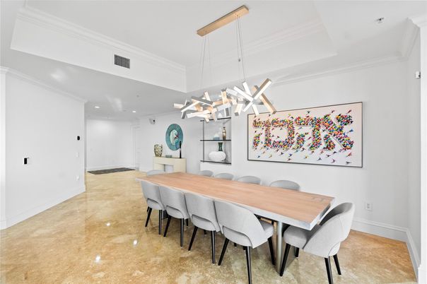 Dining room, Interior, Pendant Lights, Recessed Lighting