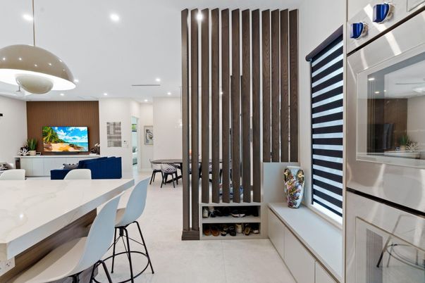Dining room, Interior, Kitchen, Pendant Lights, Recessed Lighting