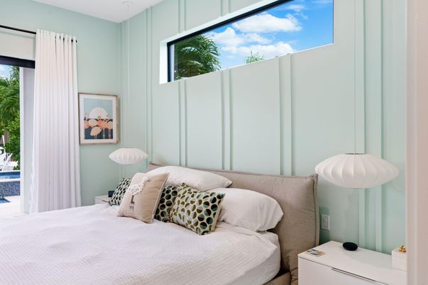 Bedroom, Interior, Pendant Lights