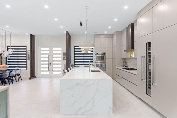 Dining room, Interior, Kitchen, Pendant Lights, Recessed Lighting, Stainless Steel Appliances