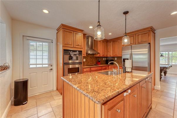 Interior, Kitchen, Pendant Lights, Recessed Lighting, Stainless Steel Appliances