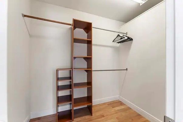 Interior, Walk-in Closets, Wood Texture Flooring