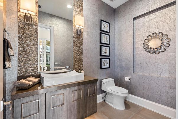 Bathroom, Interior, Recessed Lighting