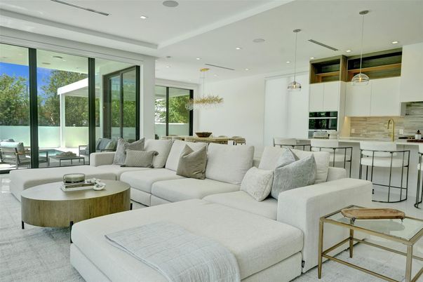 Dining room, Interior, Kitchen, Living room, Pendant Lights, Recessed Lighting