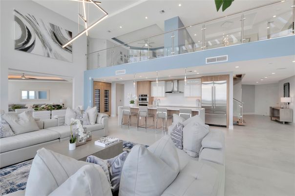 Interior, Kitchen, Living room, Pendant Lights, Recessed Lighting, Stainless Steel Appliances