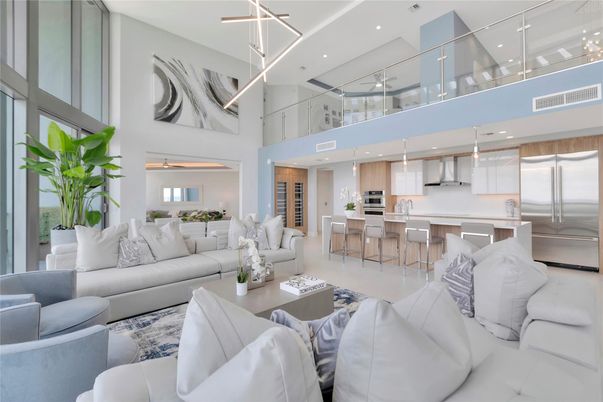 Dining room, Interior, Kitchen, Living room, Pendant Lights, Recessed Lighting, Stainless Steel Appliances