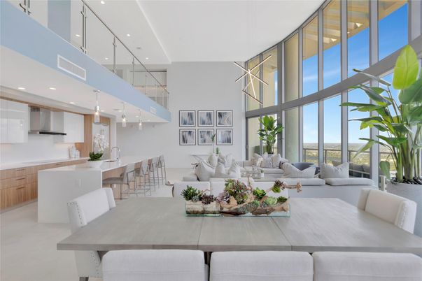 Dining room, Interior, Kitchen, Living room, Pendant Lights, Recessed Lighting