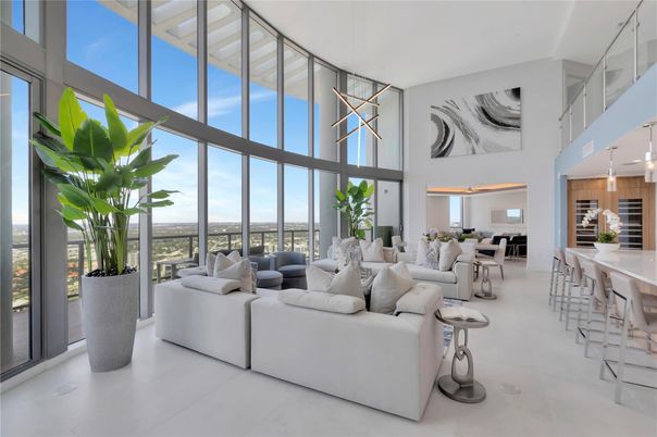 Dining room, Interior, Living room, Pendant Lights