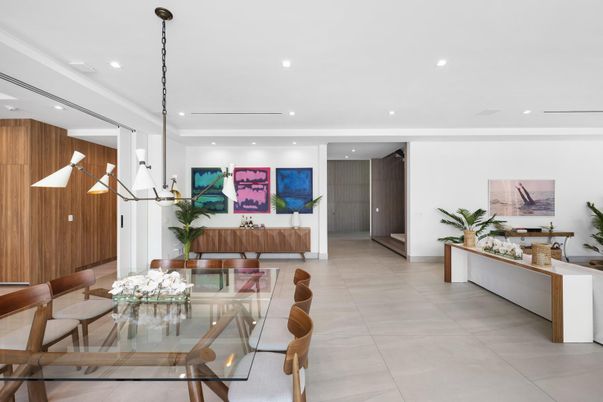 Dining room, Interior, Pendant Lights, Recessed Lighting