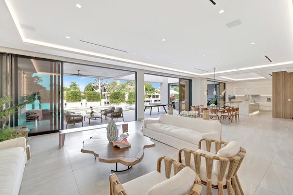 Dining room, Interior, Kitchen, Living room, Pendant Lights, Recessed Lighting