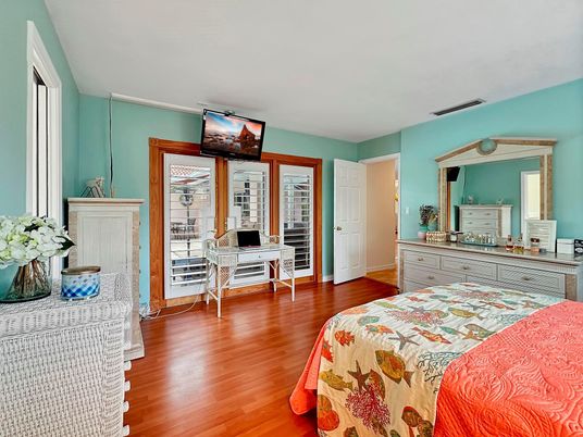 Bedroom, Dining room, Interior, Wood Texture Flooring