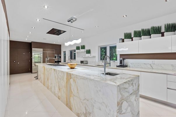 Interior, Kitchen, Pendant Lights, Recessed Lighting, Stainless Steel Appliances