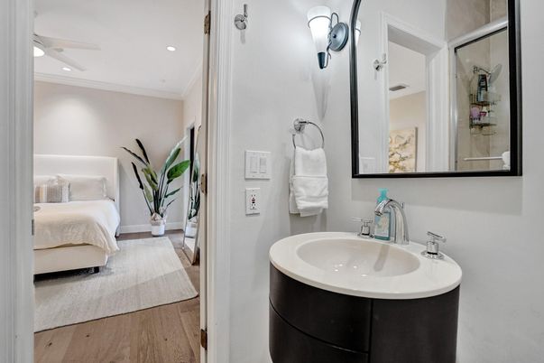 Bathroom, Bedroom, Interior, Recessed Lighting, Wood Texture Flooring