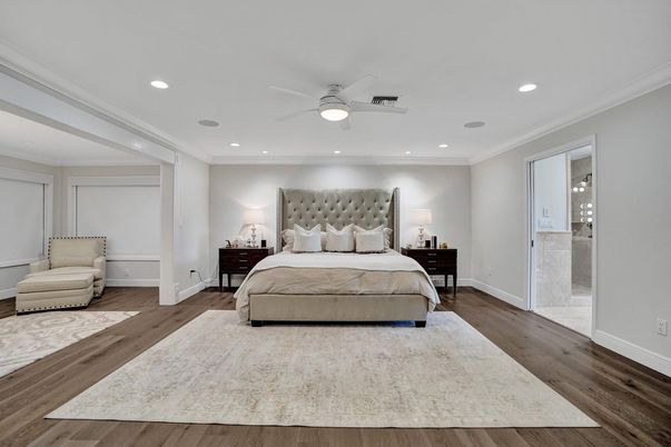 Bedroom, Interior, Recessed Lighting, Wood Texture Flooring