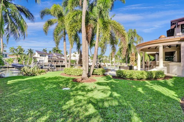 Backyard, Exterior, Water