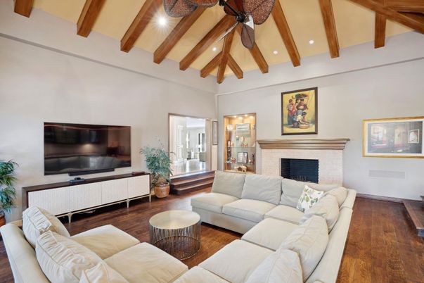 Fireplace, Interior, Living room, Recessed Lighting, Wooden Beams, Wood Texture Flooring