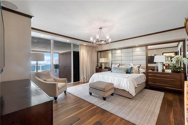 Bedroom, Chandelier, Interior, Pendant Lights, Recessed Lighting, Wood Texture Flooring