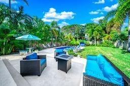 Backyard, Exterior, Pool
