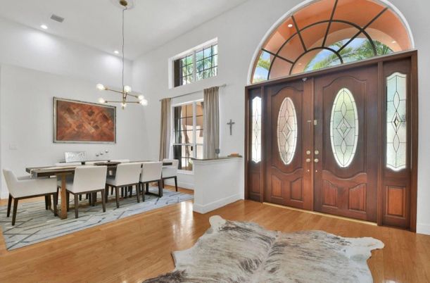 Dining room, Interior, Pendant Lights, Recessed Lighting, Wood Texture Flooring