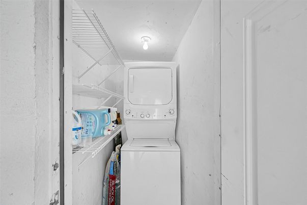 Interior, Utility Closets, Washer