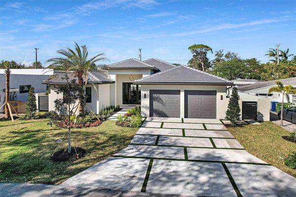 Attached, Backyard, Exterior, Facade, Ranch